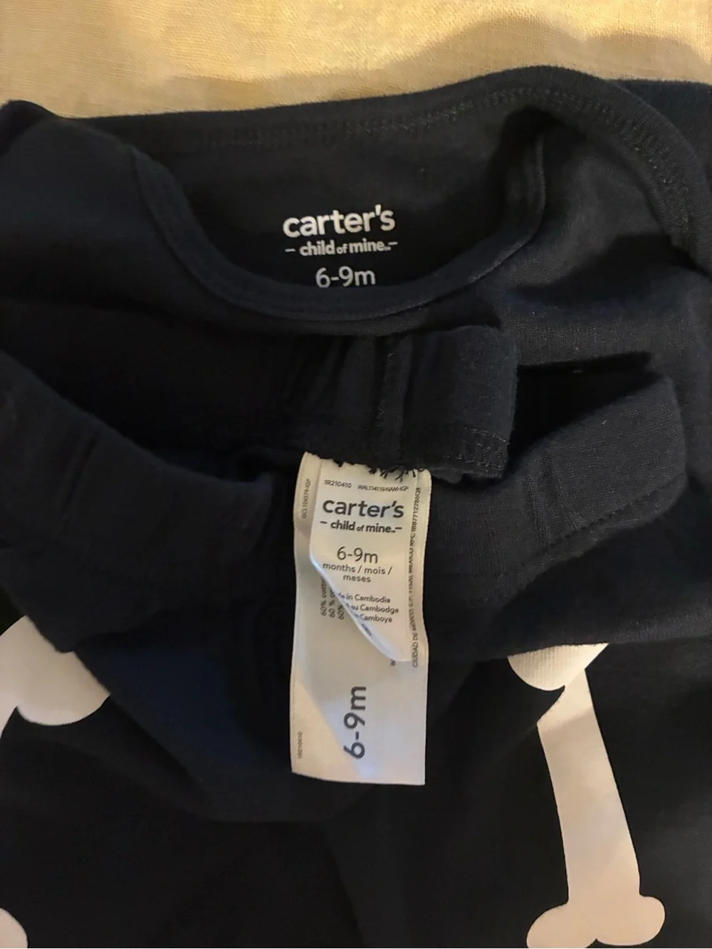 Carter’s 6-9 months Baby Halloween Skeleton Outfit